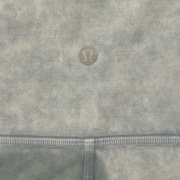 Lululemon Athletica Light Bluish Green Cropped Leggings - Picture 3 of 3